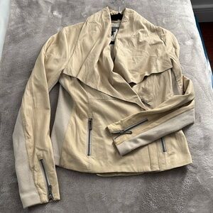 🤍 Vince 100% Leather Drape Collar Jacket – Size M